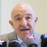 Daniel Jositsch a souligné qu'il ne serait disponible comme candidat réel au Conseil fédéral que si le groupe parlementaire socialiste le désigne.